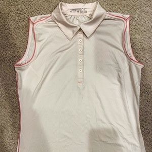 WOMEN'S NIKE DRY FIT GOLF SHIRT - SIZE MEDIUM